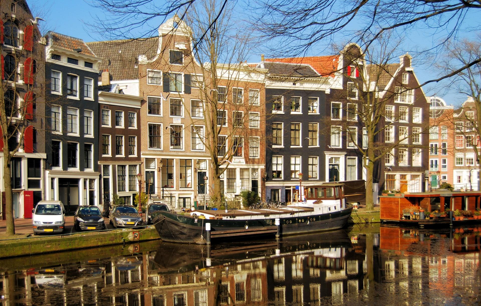 33-amsterdam